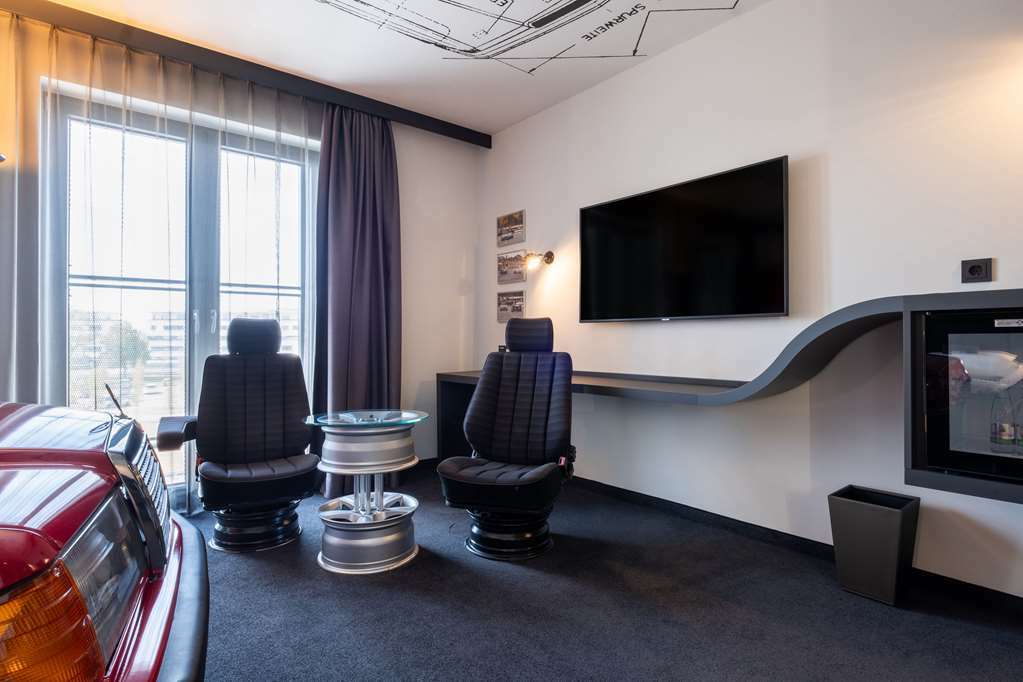 V8 Hotel Koeln At Motorworld Cameră foto