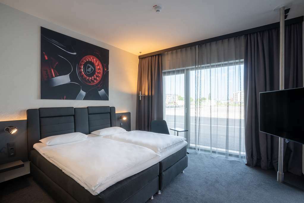 V8 Hotel Koeln At Motorworld Cameră foto